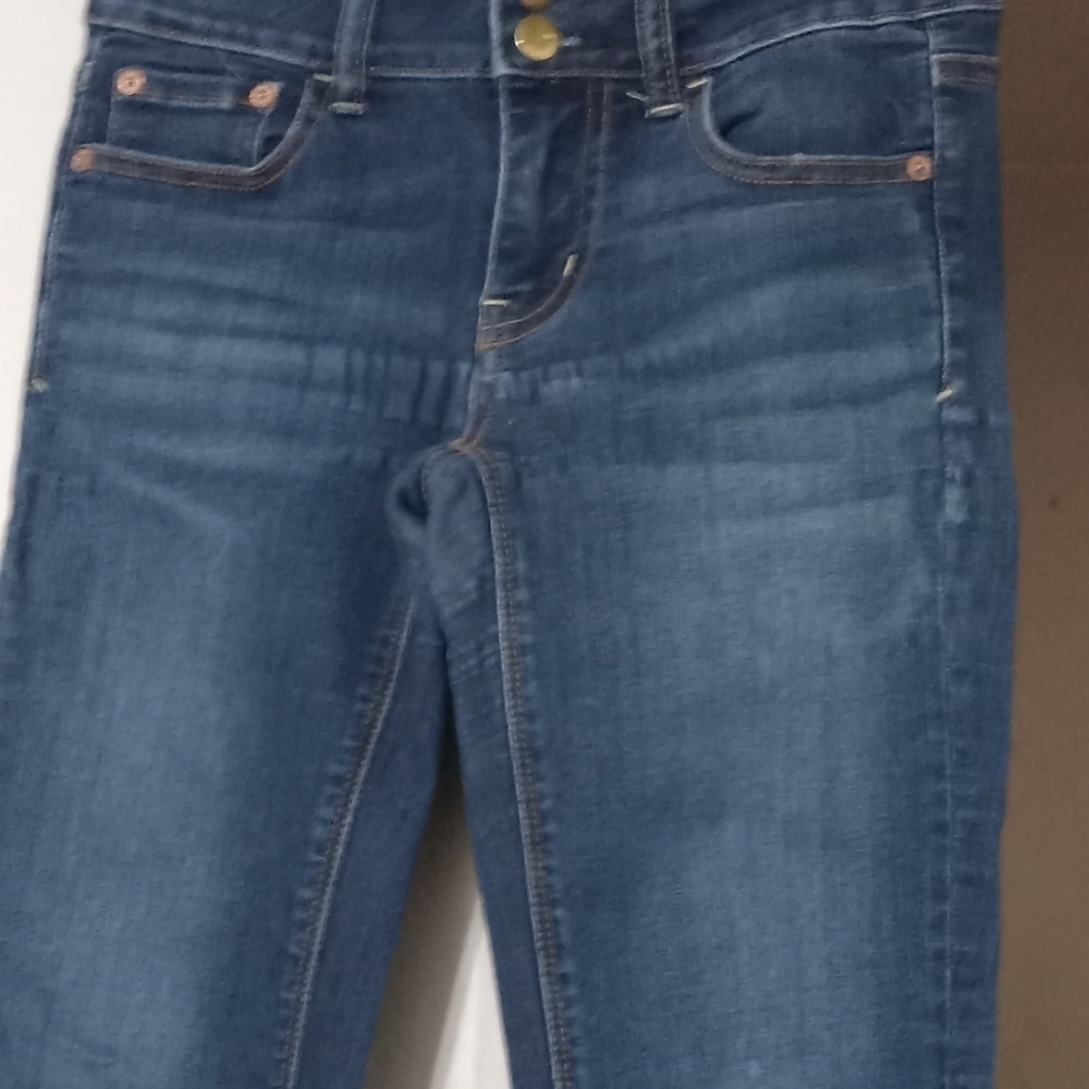 American eagle outfitters super super stretched ladies jeans. Size 2 long. - Picture 7 of 13